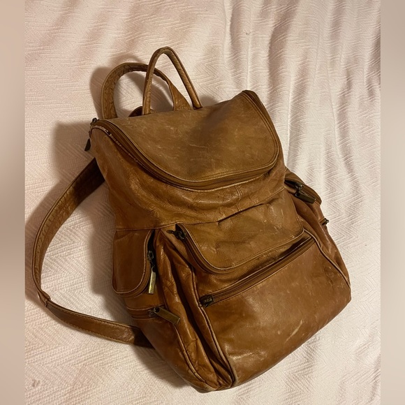 Vintage brown leather backpack - Picture 1 of 9